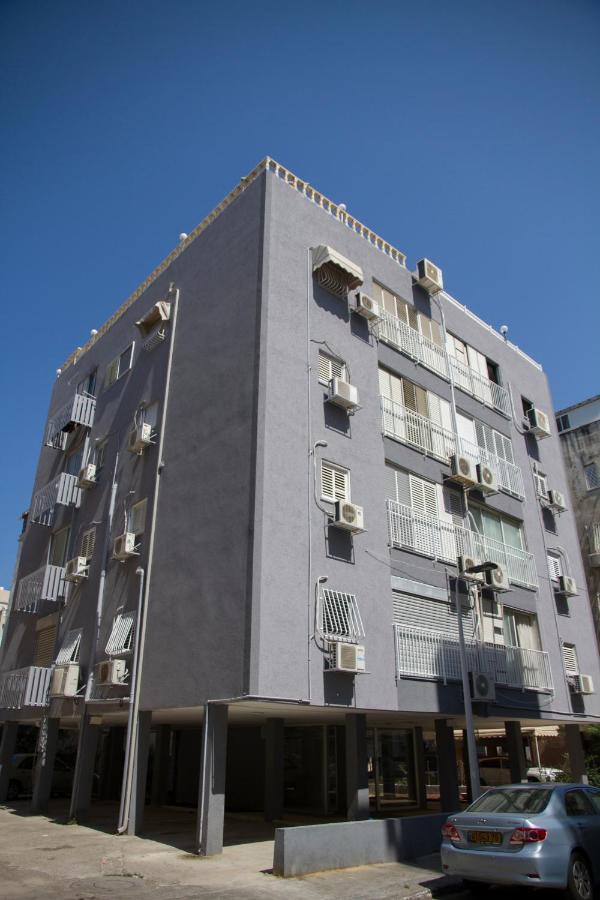 Apartments4You Etsel 巴特亚姆 外观 照片